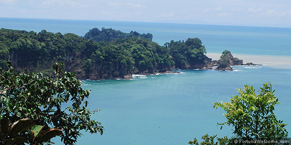 Exploring Manuel Antonio National Park