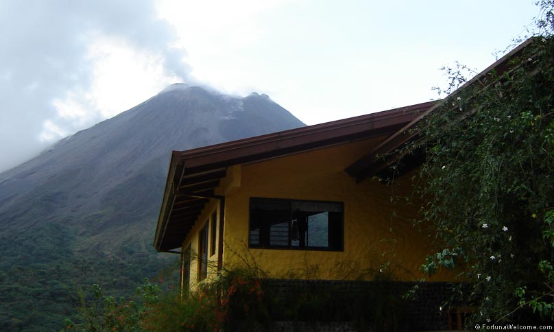 Hotel Arenal Observatory Lodge