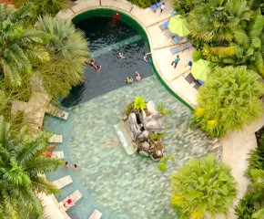 Paradise is one of Arenal's most popular hot springs!
