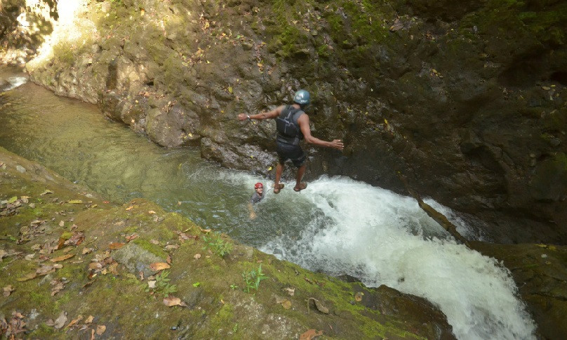 Arenal Gravity Falls Waterfall Jumping