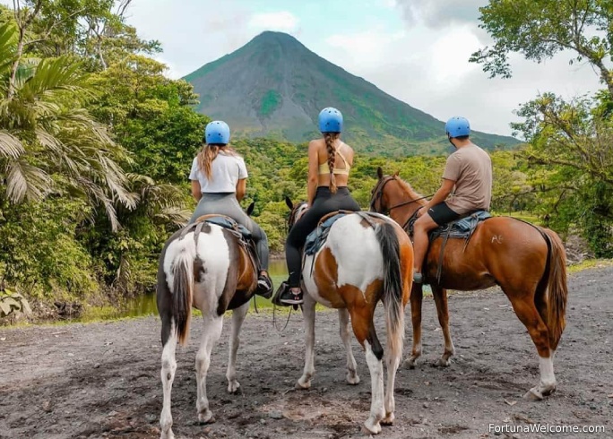 Arenal Volcano Horseback Riding Tour