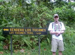 Sendero los tucanes